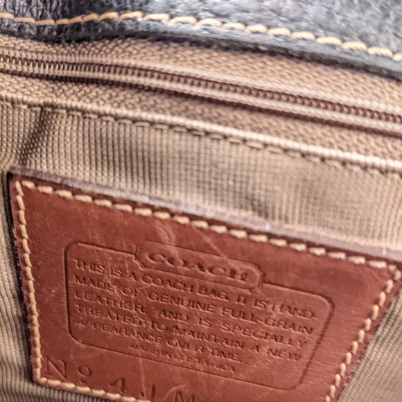 Authentic Large Vintage Leather Coach Bag - Black & Brown W/ SERIAL NUMBER - Picture 4 of 5